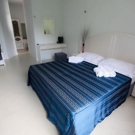 Hometel 4 Friends Gagra Kültér fotó