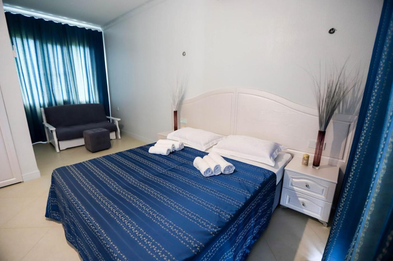 Hometel 4 Friends Gagra Kültér fotó