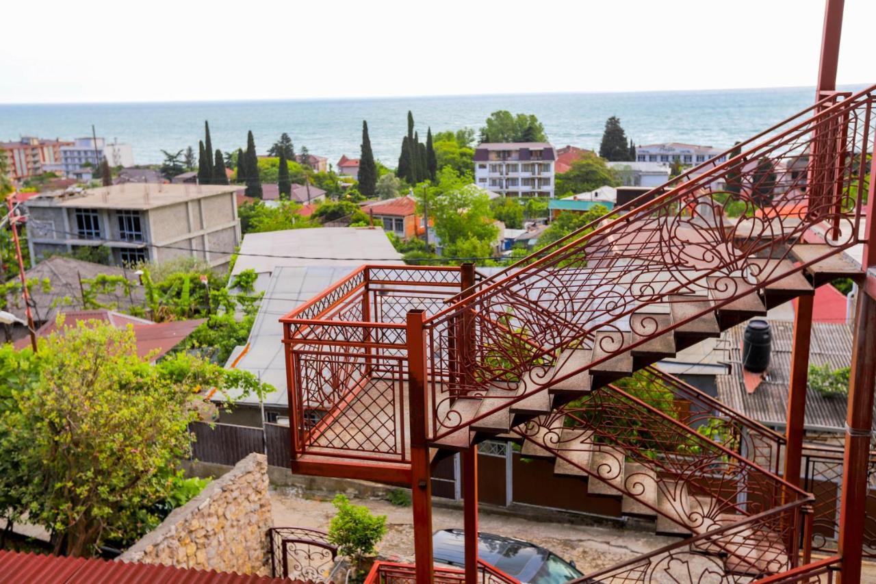 Hometel 4 Friends Gagra Kültér fotó